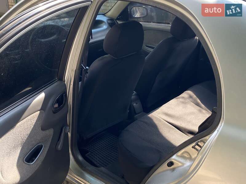 Седан Daewoo Sens 2006 в Баштанці