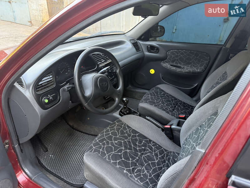 Седан Daewoo Sens 2003 в Запоріжжі