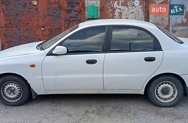 Седан Daewoo Sens 2004 в Киеве