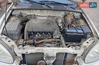 Седан Daewoo Sens 2004 в Киеве