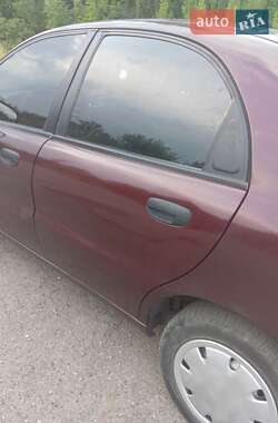 Седан Daewoo Sens 2013 в 
