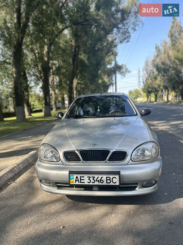 Седан Daewoo Sens 2004 в Дніпрі