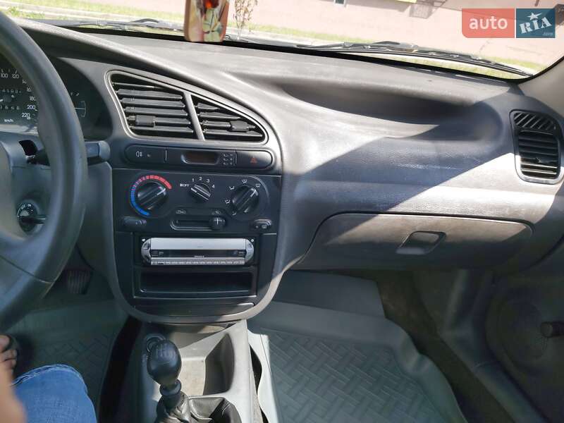 Седан Daewoo Sens 2005 в Полтаві