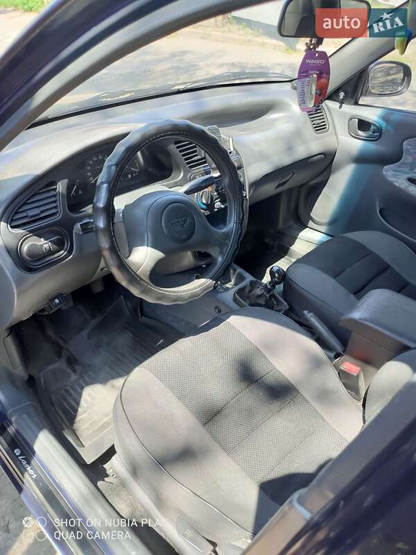 Седан Daewoo Sens 2004 в Запоріжжі