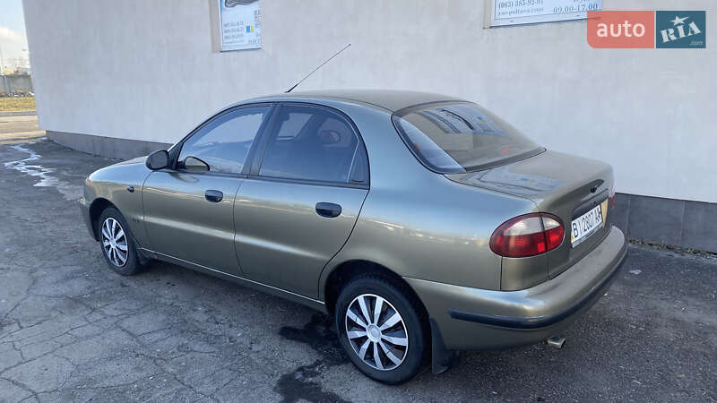 Седан Daewoo Sens 2004 в Полтаві