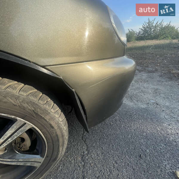 Седан Daewoo Sens 2005 в Петрове