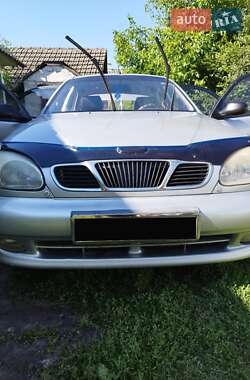 Седан Daewoo Sens 2004 в Гадячі
