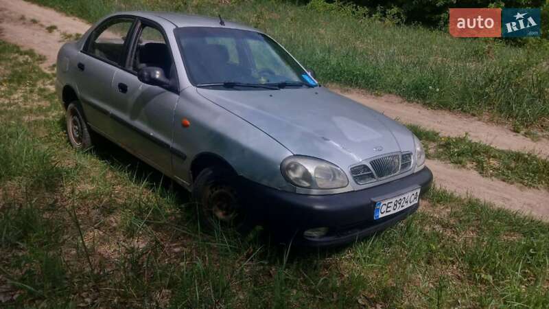 Седан Daewoo Sens 2004 в Чернівцях