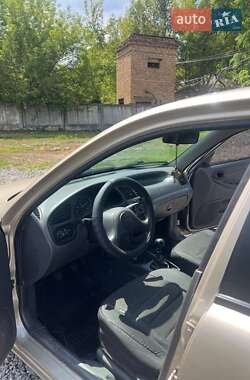 Седан Daewoo Sens 2011 в 