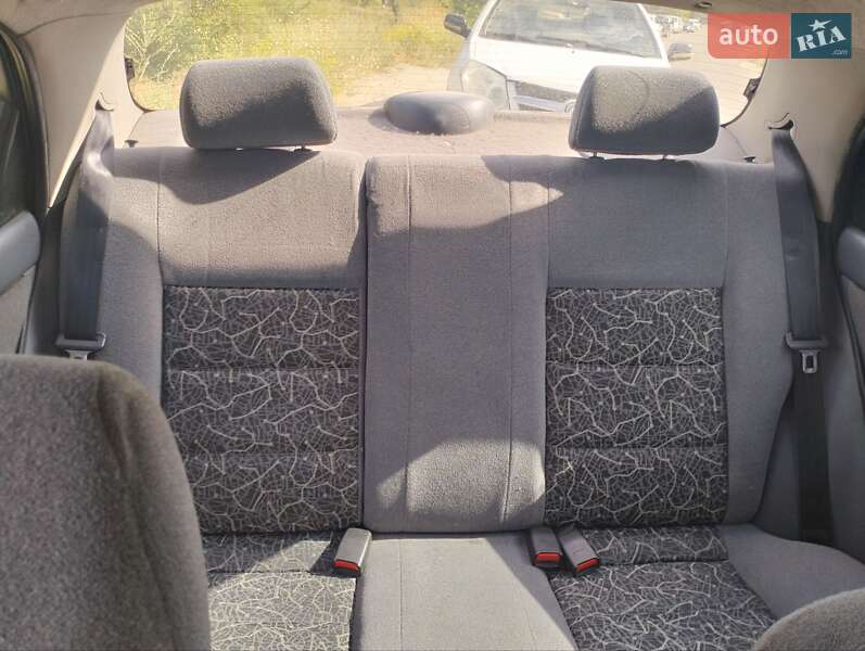 Седан Daewoo Sens 2011 в Запоріжжі