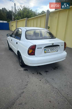 Седан Daewoo Sens 2011 в 