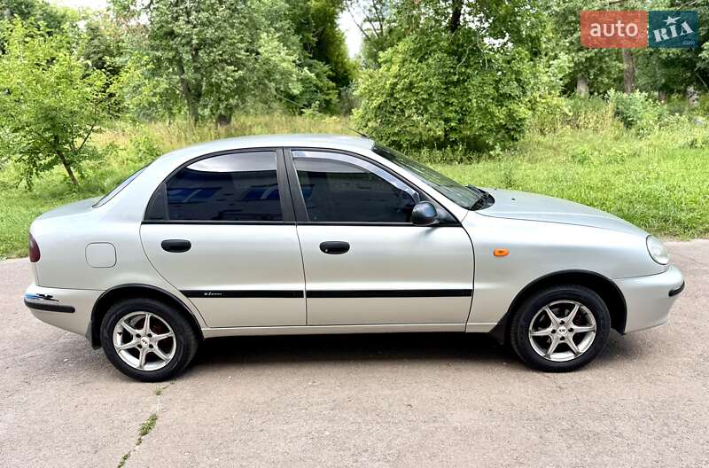 Седан Daewoo Sens 2004 в Чернигове