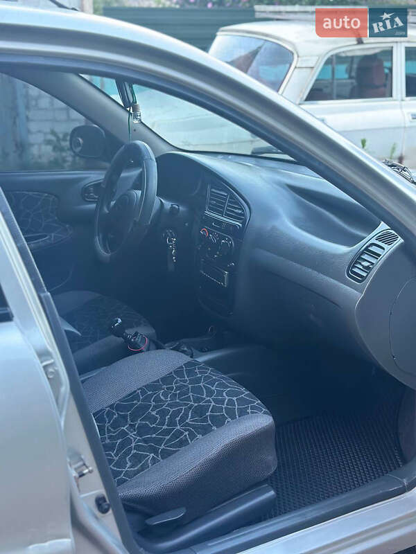 Седан Daewoo Sens 2004 в Черкассах