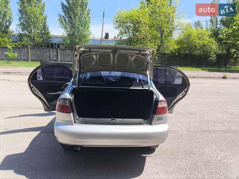 Седан Daewoo Sens 2003 в Запорожье