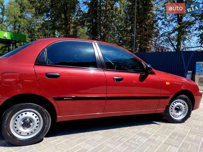 Седан Daewoo Sens 2006 в Новомосковске