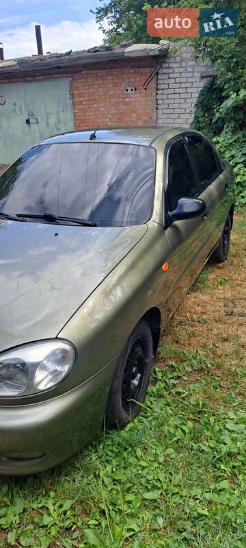 Седан Daewoo Sens 2004 в Марганце