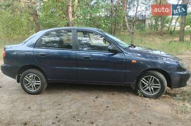 Седан Daewoo Sens 2003 в Дніпрі