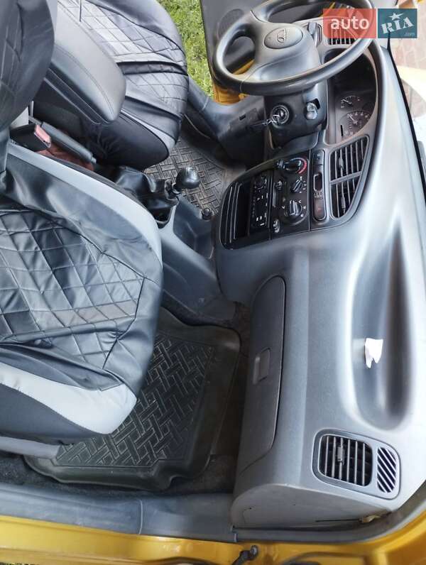 Седан Daewoo Sens 2003 в Балаклії