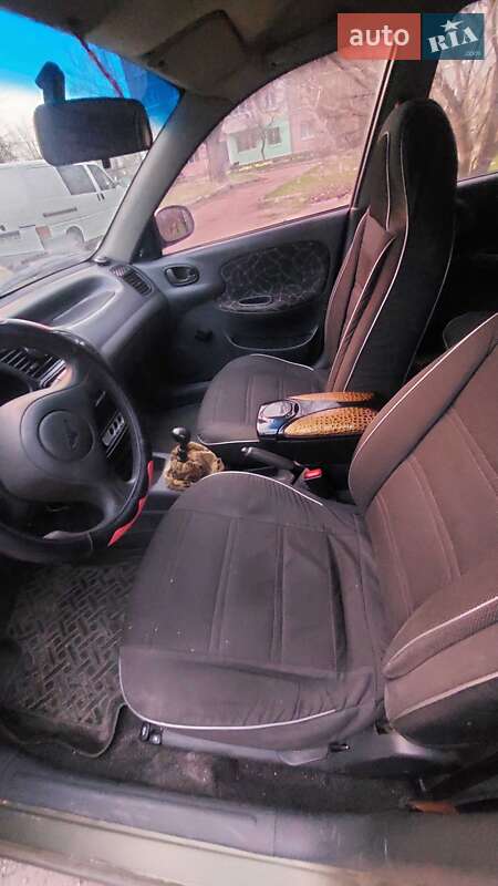 Седан Daewoo Sens 2003 в Кременчуге