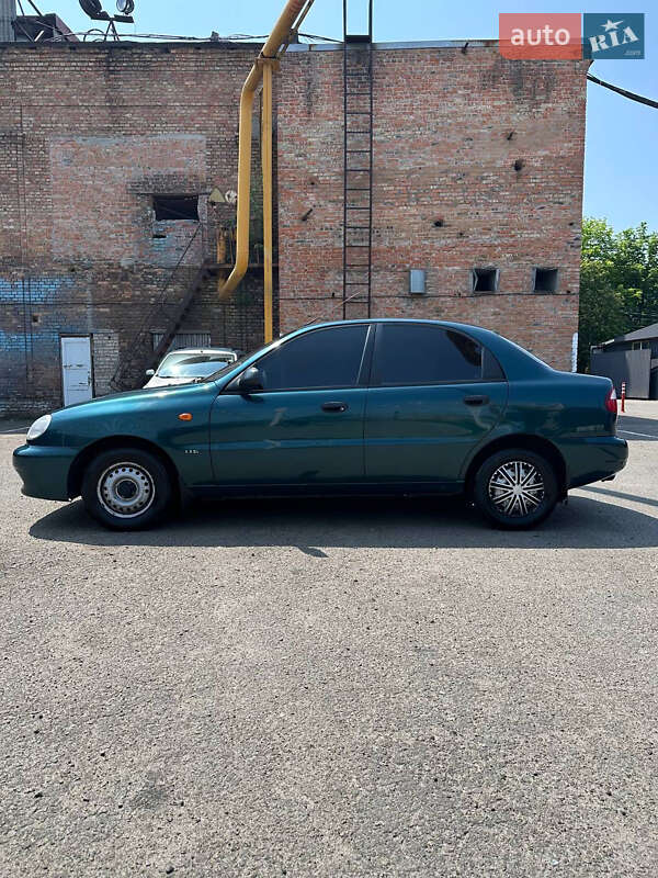 Седан Daewoo Sens 2003 в Киеве