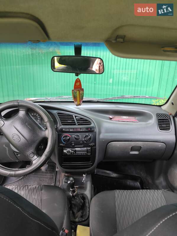 Седан Daewoo Sens 2005 в Бродах