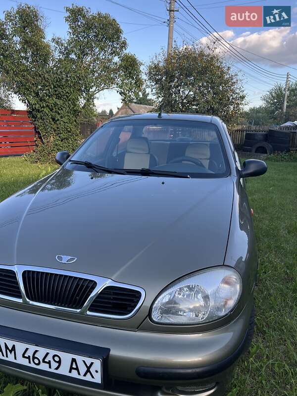 Седан Daewoo Sens 2005 в Олевске