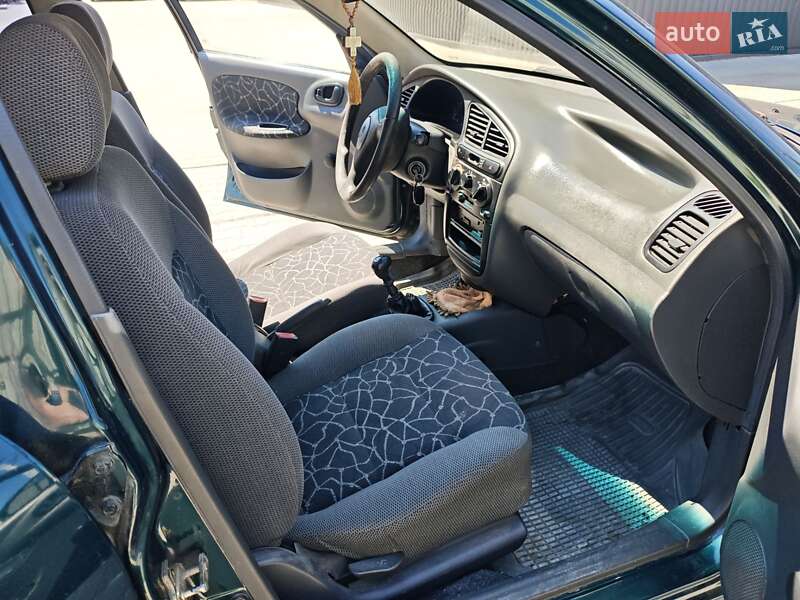 Седан Daewoo Sens 2003 в Львове