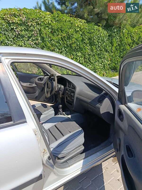 Седан Daewoo Sens 2007 в Измаиле