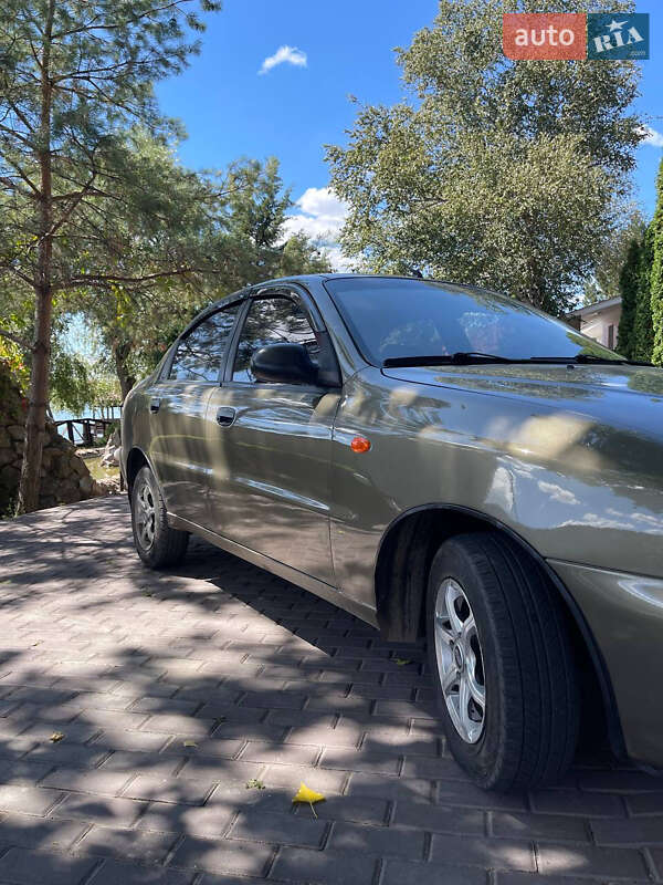 Седан Daewoo Sens 2005 в Кропивницком