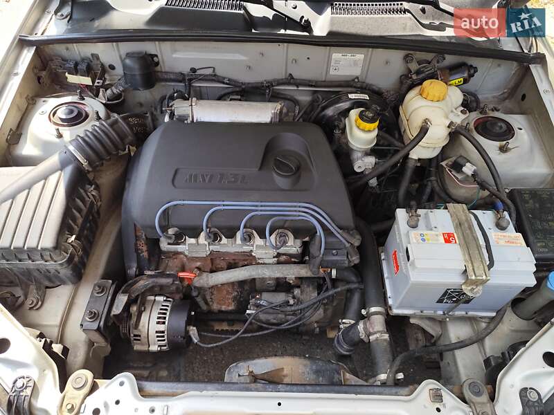 Седан Daewoo Sens 2003 в Броварах