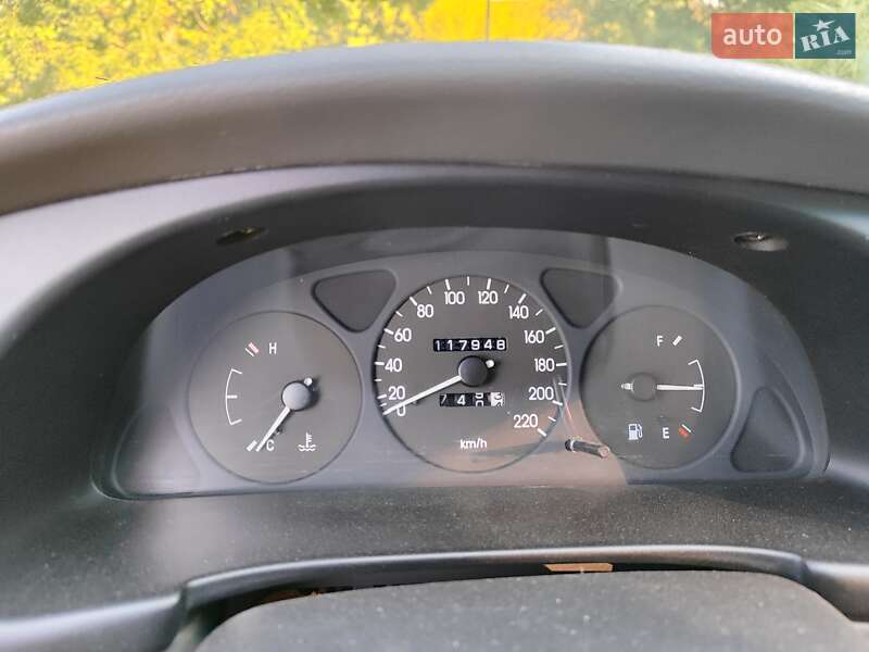 Седан Daewoo Sens 2006 в Черкасах