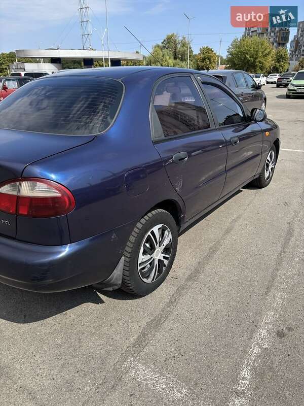 Седан Daewoo Sens 2005 в Днепре