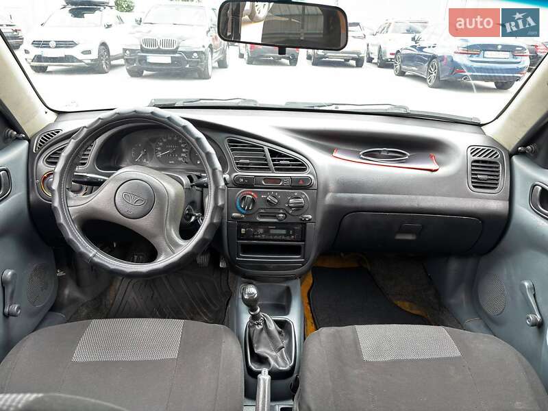 Седан Daewoo Sens 2003 в Киеве