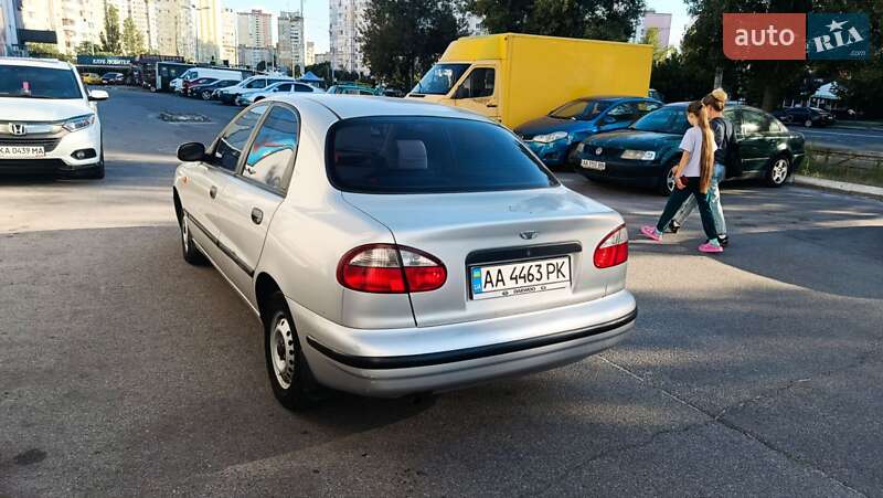Седан Daewoo Sens 2003 в Киеве