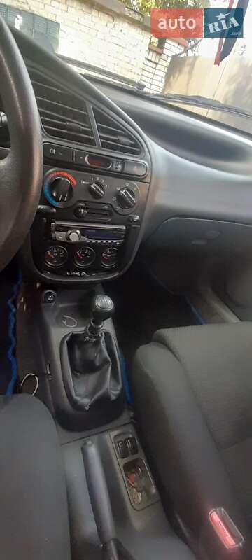 Седан Daewoo Sens 2005 в Львове