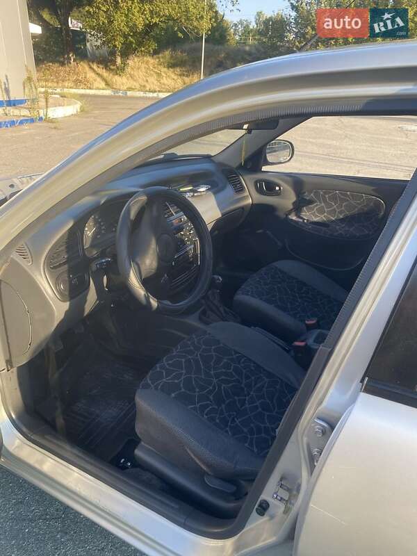 Седан Daewoo Sens 2003 в Запорожье
