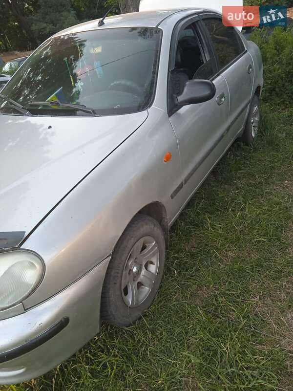 Седан Daewoo Sens 2006 в Гайсине