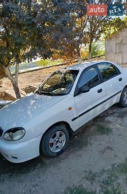 Седан Daewoo Sens 2004 в Рени