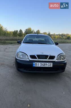 Седан Daewoo Sens 2003 в Гадячі