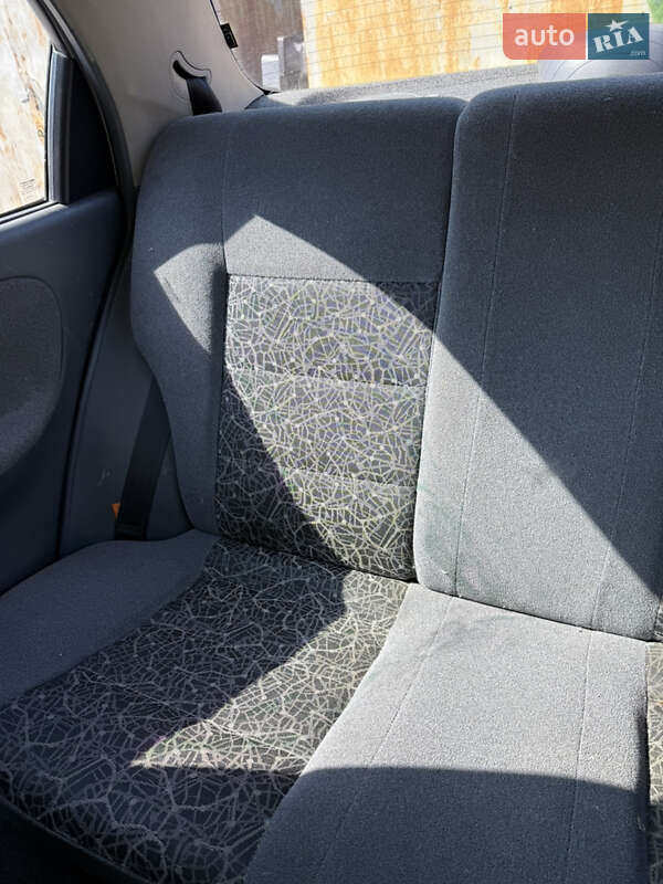 Седан Daewoo Sens 2006 в Днепре