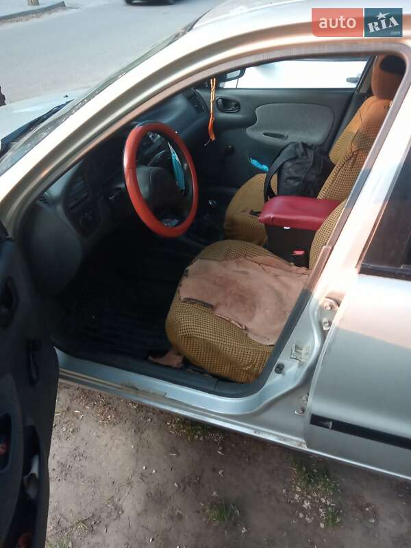 Седан Daewoo Sens 2006 в Сумах