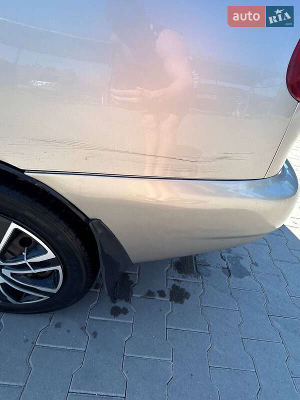 Седан Daewoo Sens 2004 в Полонном