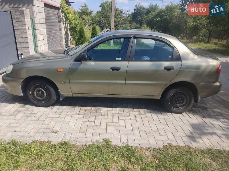Седан Daewoo Sens 2003 в Дніпрі