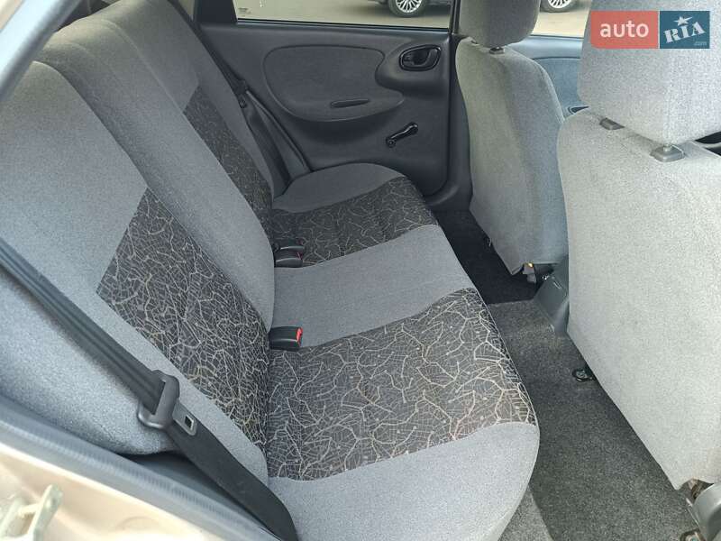 Седан Daewoo Sens 2007 в Ніжині