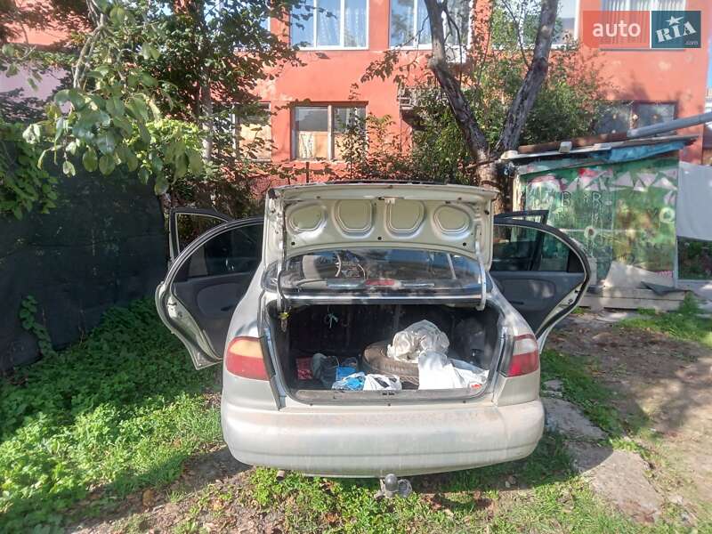 Седан Daewoo Sens 2004 в Львове