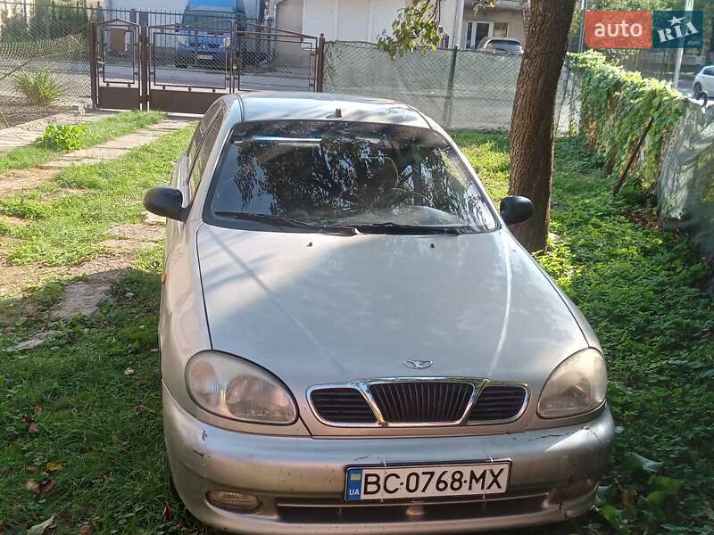 Седан Daewoo Sens 2004 в Львове