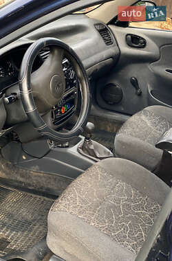 Седан Daewoo Sens 2005 в Сутисках
