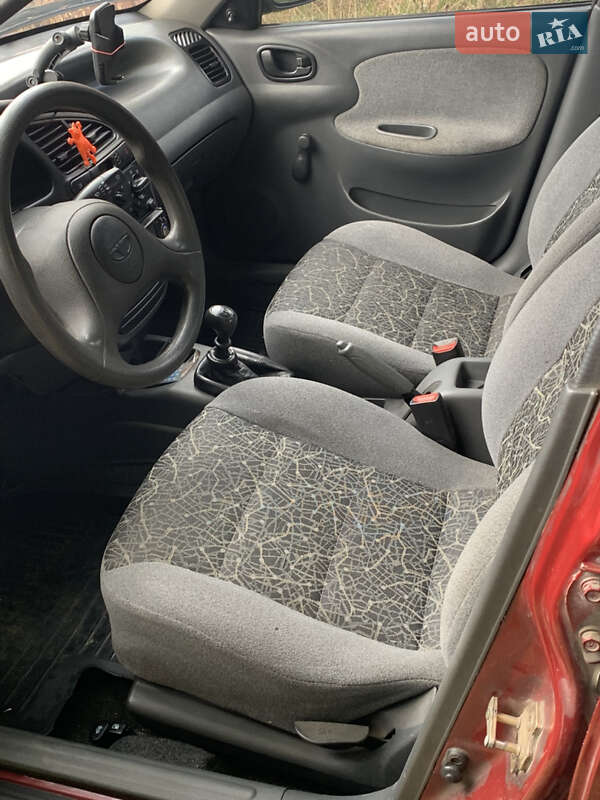 Седан Daewoo Sens 2005 в Кривому Розі