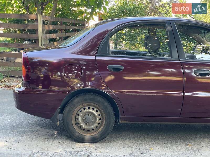 Седан Daewoo Sens 2010 в Киеве
