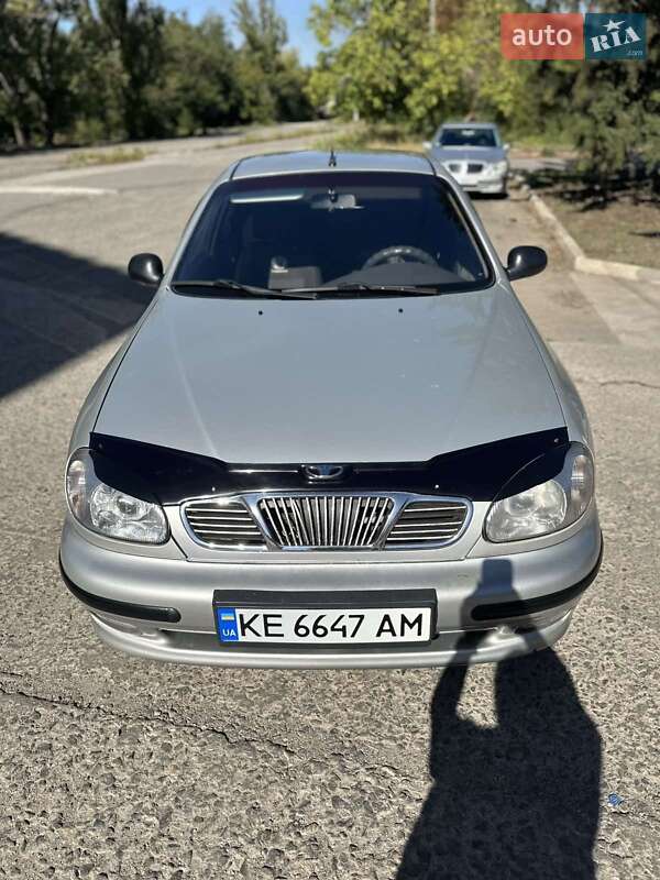 Седан Daewoo Sens 2004 в Кривому Розі
